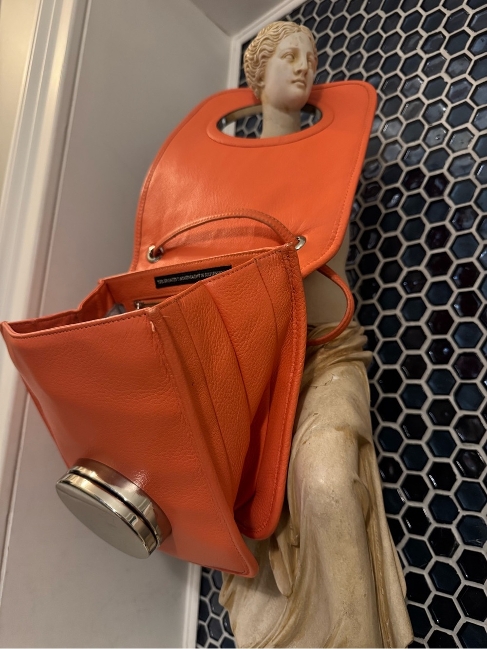 BODHI Vibrant Orange Leather Handbag - Registered Serial BBW00008696 - Picture 8 of 16